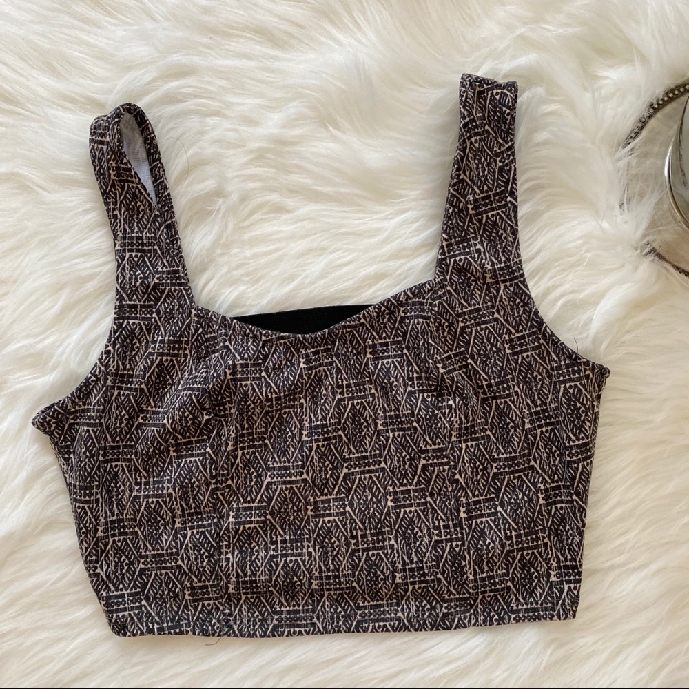 Crop Top - Picture 2 of 7